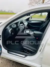 2019 BMW 530