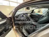 2019 BMW 218
