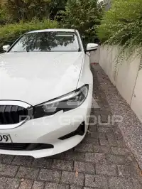 2019 BMW 320