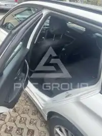 2019 BMW 320