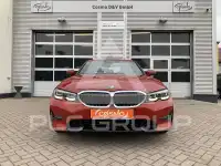 2019 BMW 320