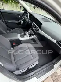 2019 BMW 320