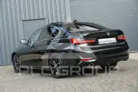 2019 BMW 320
