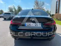 2019 BMW 320
