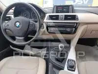 2019 BMW 320