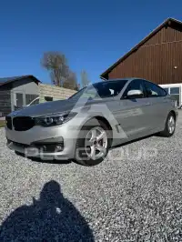 2019 BMW 320