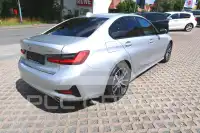 2019 BMW 330