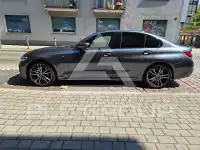 2019 BMW 330