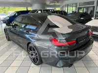 2019 BMW 330