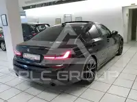 2019 BMW 330
