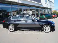 2019 BMW 330