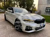 2019 BMW 330