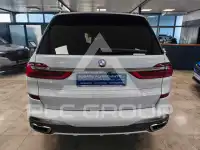 2019 BMW X7