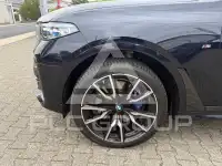 2019 BMW X7