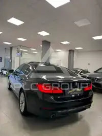 2019 BMW 520