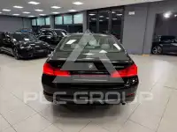 2019 BMW 520