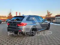 2019 BMW 520