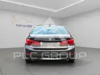 2019 BMW 520