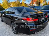 2019 BMW 520