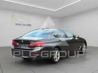 2019 BMW 520