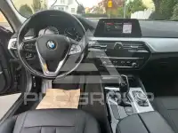 2019 BMW 520