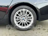 2019 BMW 520