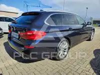 2019 BMW 520