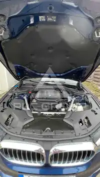 2019 BMW 520