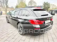 2019 BMW 520