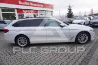 2019 BMW 520
