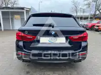 2019 BMW 520