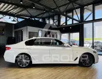2019 BMW 520