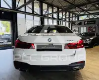 2019 BMW 520