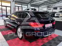 2019 BMW 520