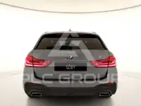 2019 BMW 520
