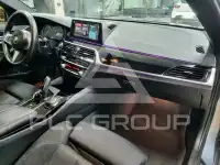 2019 BMW 520