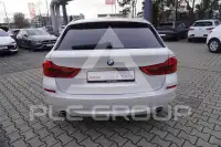 2019 BMW 520