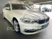 2019 BMW 520