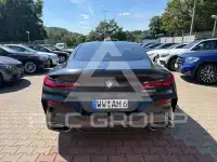 2019 BMW M8