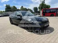 2019 BMW 318