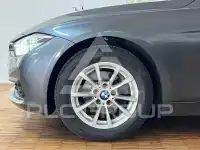 2019 BMW 318