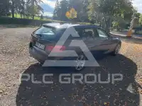 2019 BMW 318