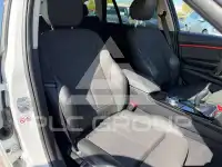 2019 BMW 318