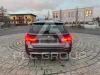 2019 BMW 318