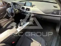 2019 BMW 318