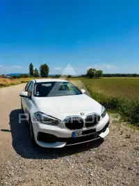 2019 BMW 118