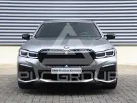 2019 BMW 745