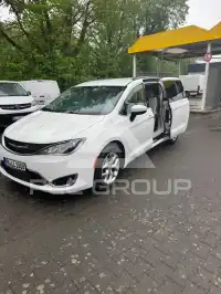 2019 Chrysler PACIFICA