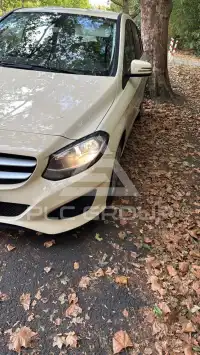 2019 Mercedes Benz B 200