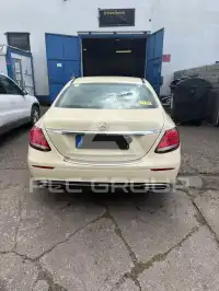 2019 Mercedes Benz E 200